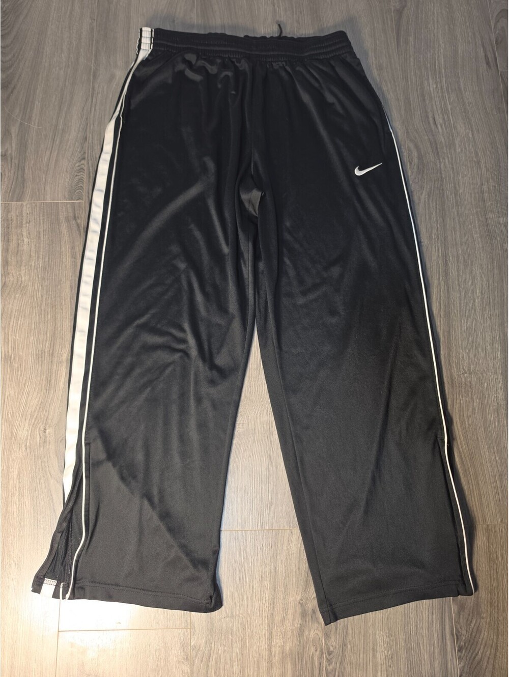 Vintage Y2K 2000s Nike Black And White Basketball Track Pants Men’s Size Large